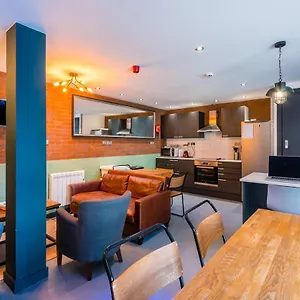 Hostel Code Pod - The Loft - Edynburg